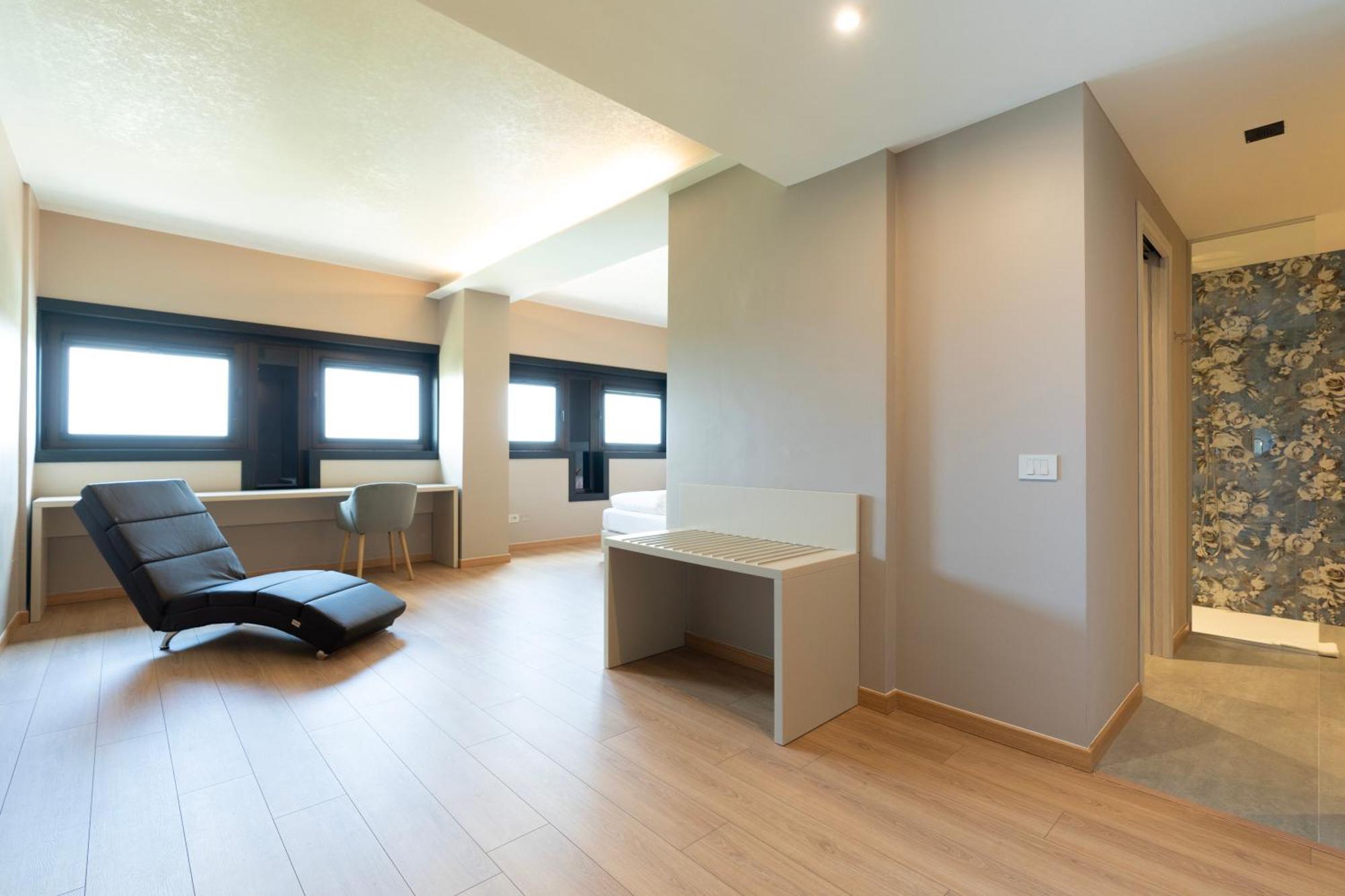 Suite Spa Bath Sauna