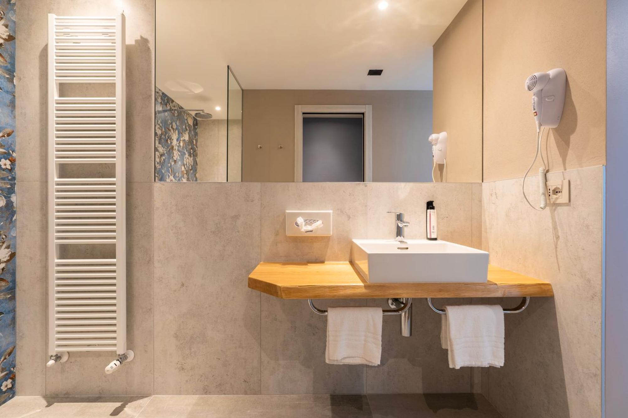Suite Spa Bath Sauna